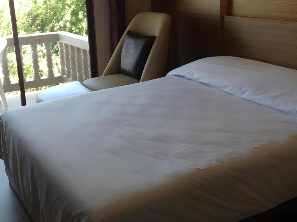Honey Lodge Pattaya Luaran gambar