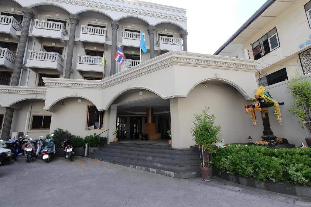 Honey Lodge Pattaya Luaran gambar