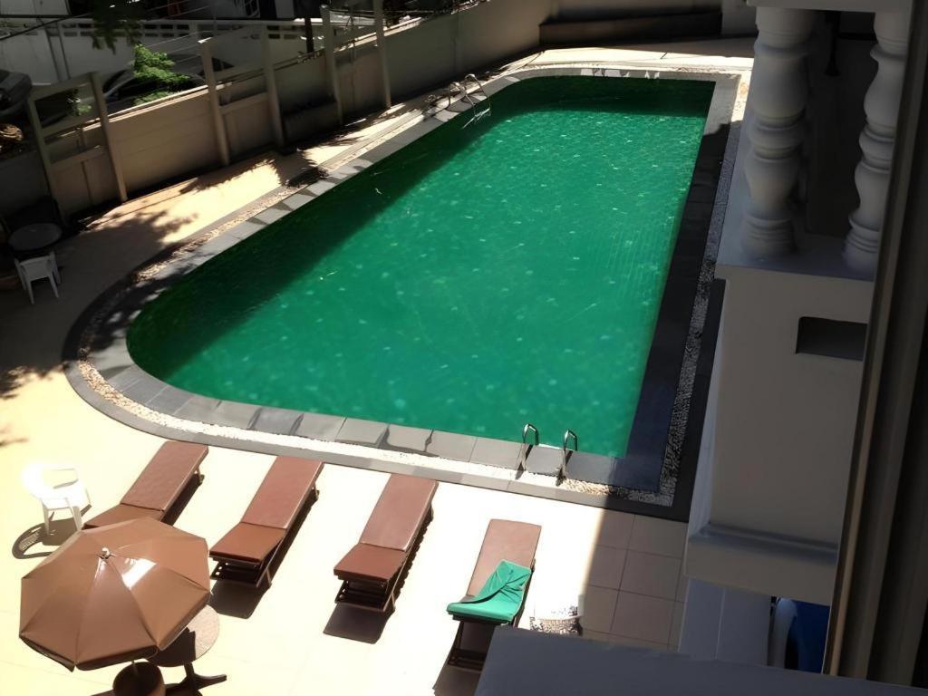 Honey Lodge Pattaya Luaran gambar