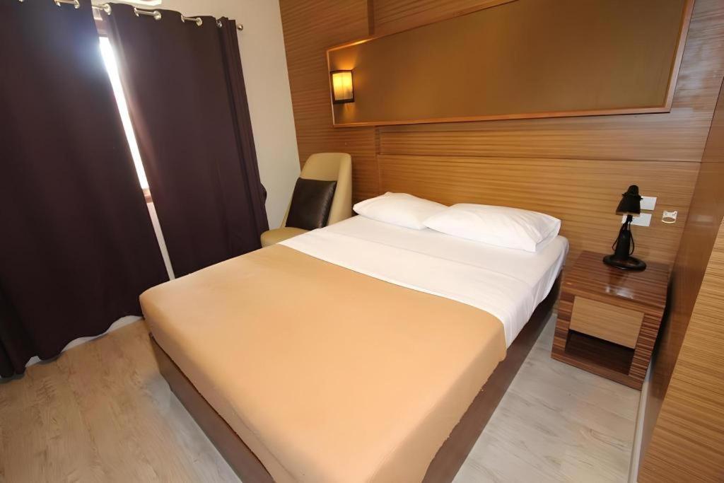 Honey Lodge Pattaya Luaran gambar