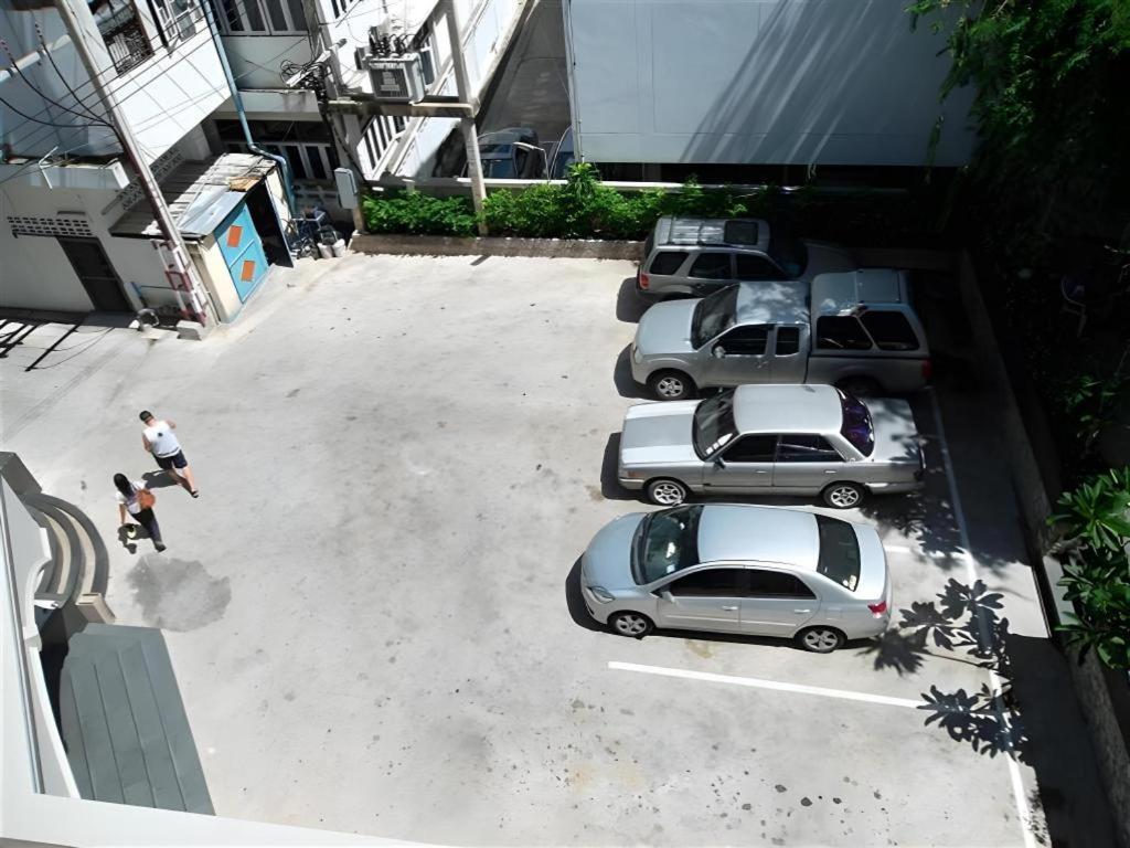 Honey Lodge Pattaya Luaran gambar